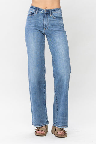 Jeanie H/R Shield Pocket Slim Jeans {Dk Wash}