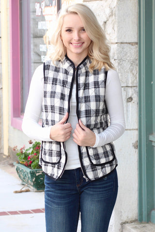Fur Lined Plaid Puffer Vest {Red+Navy}