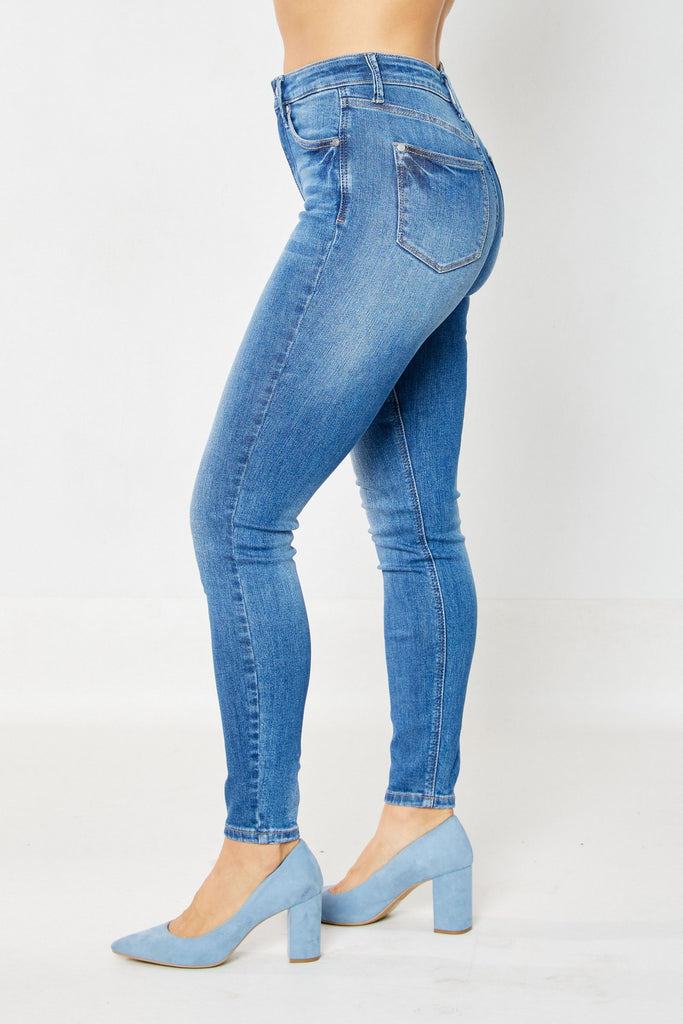 Jazzie Solid Skinny Jeans {Md Wash}