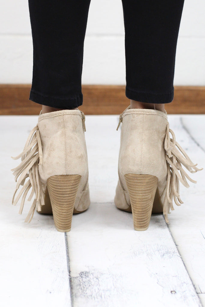 Matisse: Arlo Peep Toe Bootie with Fringe {Ivory} - The Fair Lady Boutique - 4