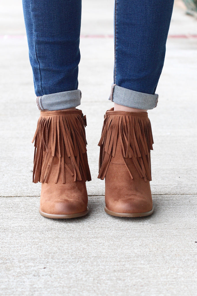 Not Rated: Auriga Fringe + Chain Suede Booties {Tan} - The Fair Lady Boutique - 4
