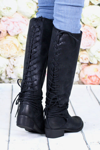 Minnetonka: Tangier Studded Leather Sandal {Black}